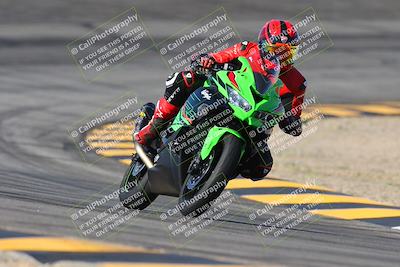 media/Oct-06-2024-Race Pace (Sun) [[d7d39ec7ad]]/9-Bowl Exit (940am)/